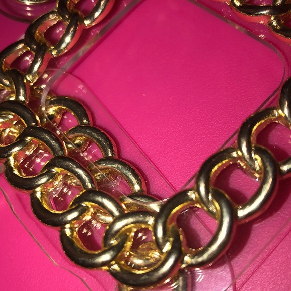 EARRINGS - Picture 5 of 6